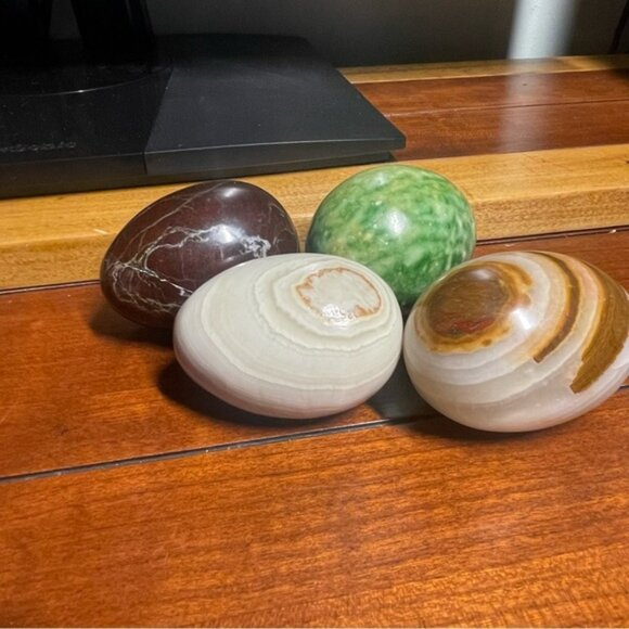 Vintage Marble Alabaster Onyx Home Decor Eggs Hand carved - Picture 2 of 16